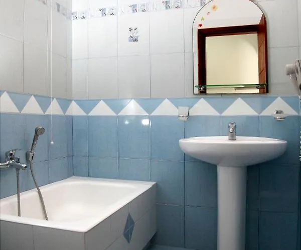 Maria's Айя-Анна