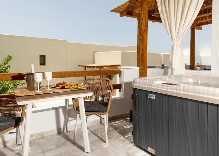 Maria's Айя-Анна