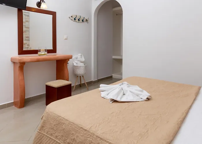 Maria's Айя-Анна