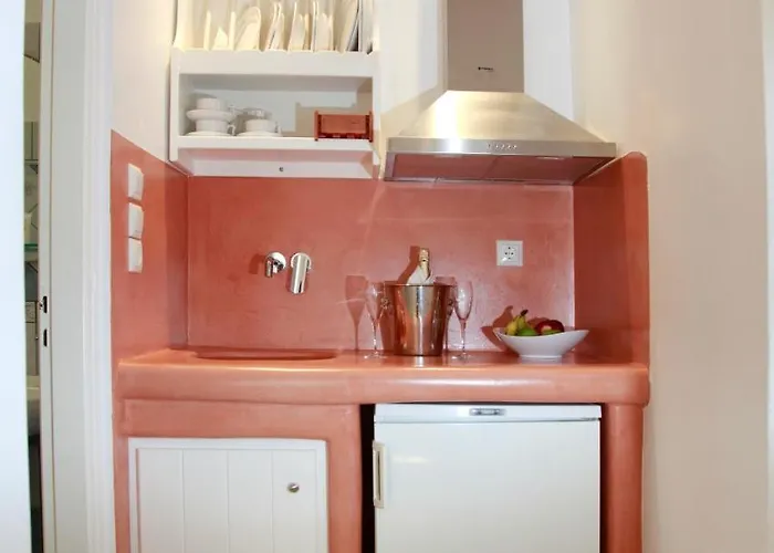 Maria's 3* Айя-Анна