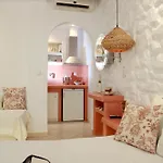Maria's Pensionat 3*