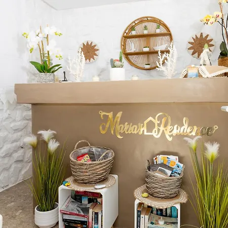 Maria's 3* Agia Anna (Naxos)