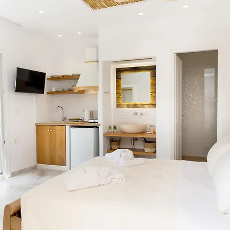 Maria's 3* Ajía Ána