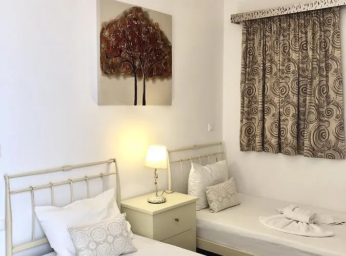 Maria's Agia Anna (Naxos)